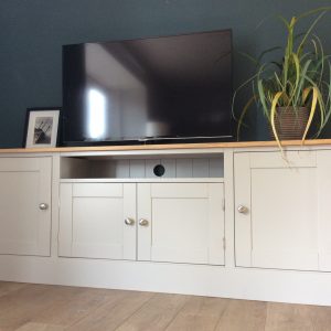 Tv Media Units