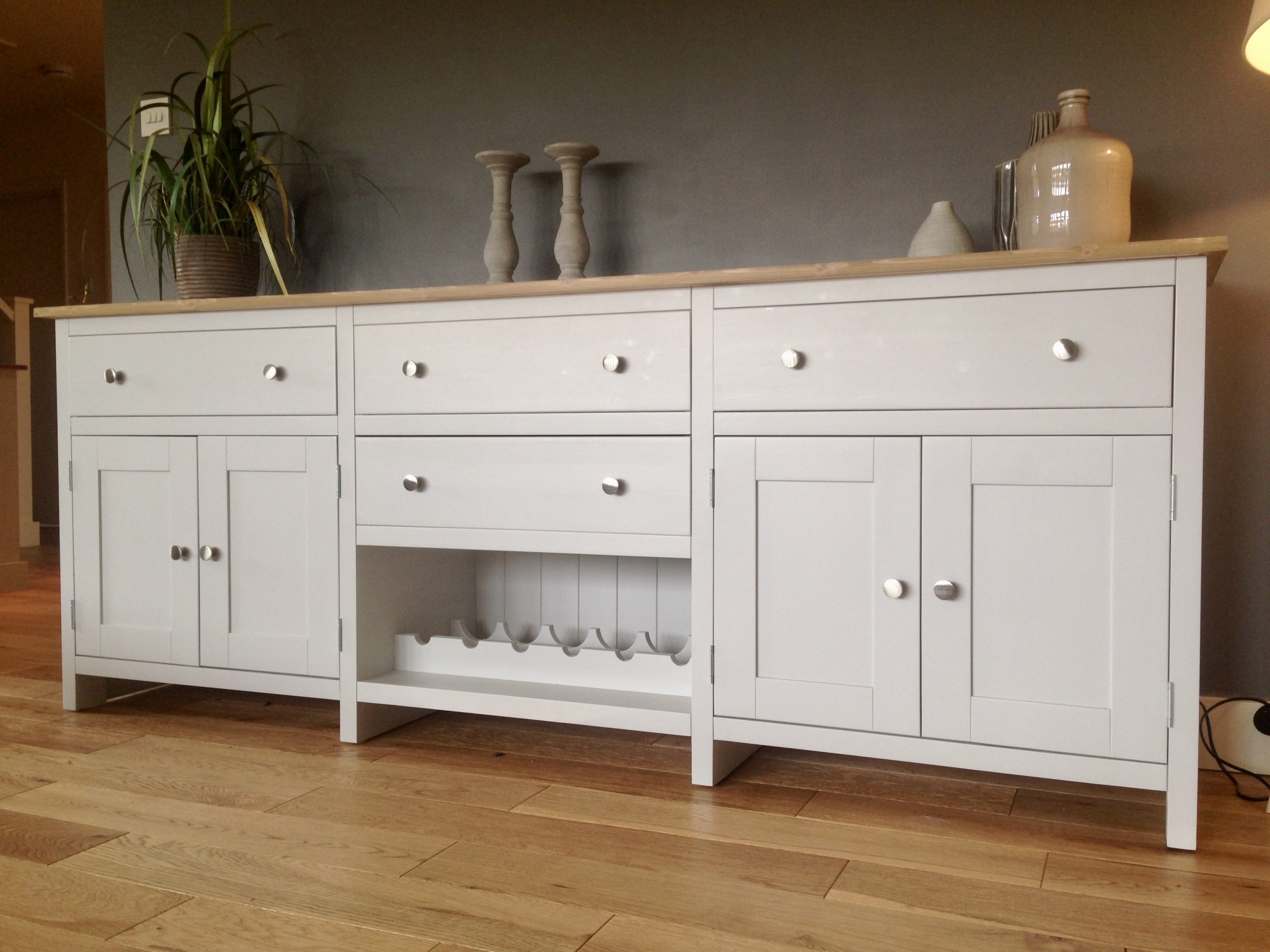 7ft Solid Pine Sideboard With Wine Rack