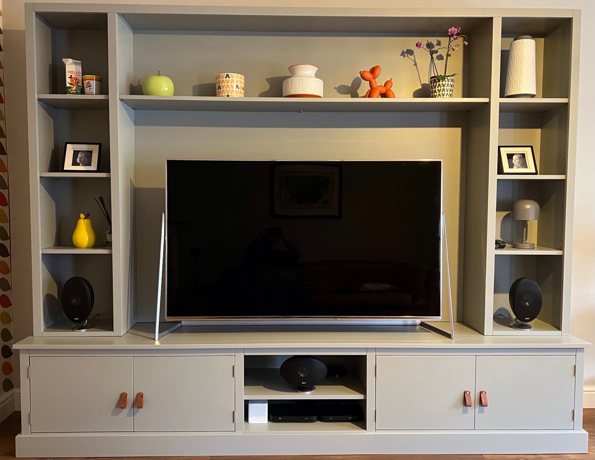 James and Emma, Cardiff