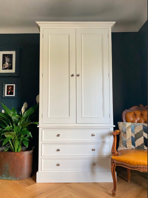 Benefits of Buying the Double Wardrobe