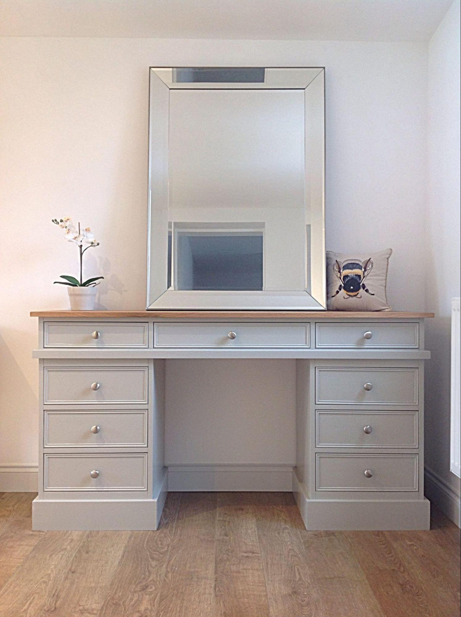 Handmade Dressing Table Ideas That Can Upgrade Your Bedroom’s Style